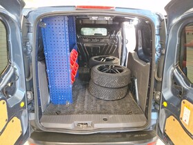 Ford Transit Connect vaihtoauto