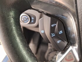 Ford Transit Connect vaihtoauto