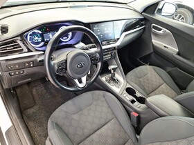 Kia Niro plug-in vaihtoauto