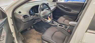 Hyundai i30 5d vaihtoauto