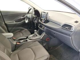 Hyundai i30 5d vaihtoauto