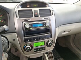 Kia Cerato vaihtoauto