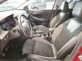 Opel Grandland X vaihtoauto