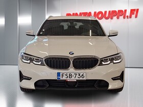 BMW 330 vaihtoauto