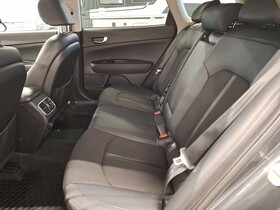 Kia Optima vaihtoauto