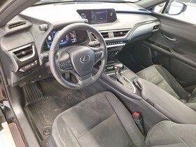 Lexus UX vaihtoauto