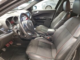 Alfa Romeo Giulietta vaihtoauto