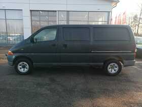 Toyota Hiace vaihtoauto