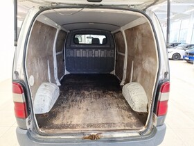 Toyota Hiace vaihtoauto