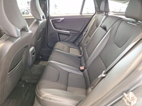 Volvo V60 Cross Country vaihtoauto