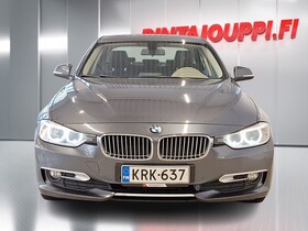 BMW 320 vaihtoauto