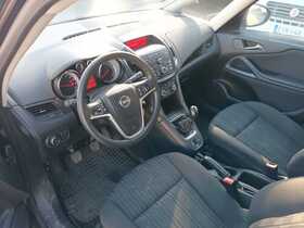 Opel Zafira Tourer vaihtoauto