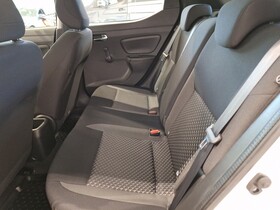 Nissan Micra vaihtoauto