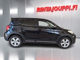 Toyota Urban Cruiser vaihtoauto