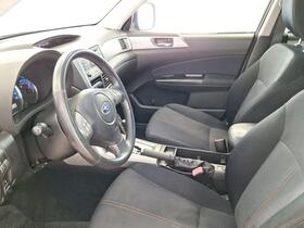 Subaru Forester vaihtoauto