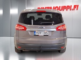 Ford S-MAX vaihtoauto