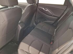 Hyundai i30 Fastback vaihtoauto