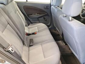 Nissan Almera vaihtoauto