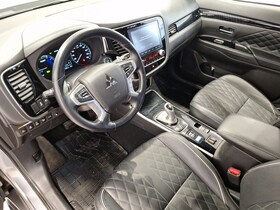 Mitsubishi Outlander PHEV vaihtoauto