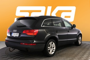 Audi Q7 vaihtoauto