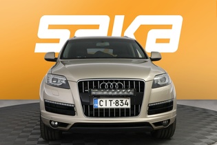 Audi Q7 vaihtoauto