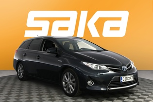 Toyota Auris vaihtoauto