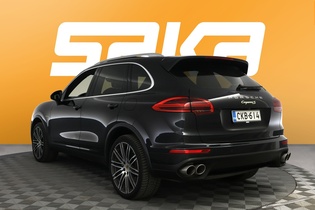 Porsche Cayenne vaihtoauto