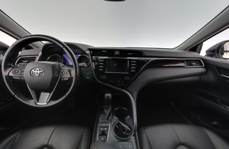 Toyota Camry vaihtoauto