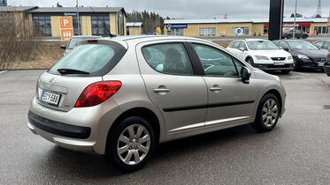 Peugeot 207 vaihtoauto
