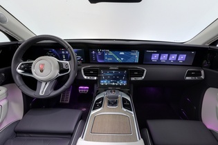 Hongqi E-HS9 vaihtoauto