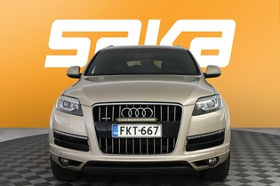 Audi Q7 vaihtoauto