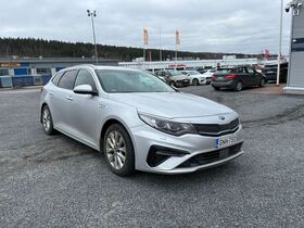 Kia Optima vaihtoauto