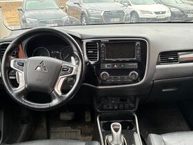 Mitsubishi Outlander vaihtoauto