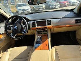 Jaguar XF vaihtoauto