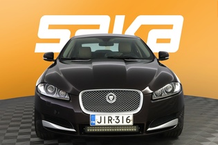 Jaguar XF vaihtoauto