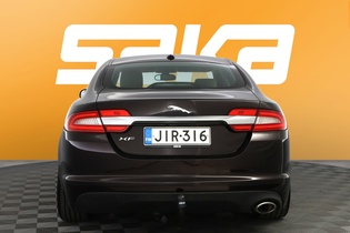 Jaguar XF vaihtoauto