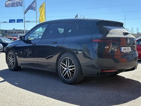 BMW iX vaihtoauto
