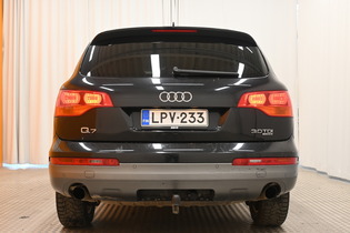 Audi Q7 vaihtoauto