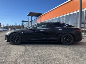 Tesla Model S vaihtoauto