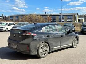 Hyundai IONIQ plug-in vaihtoauto