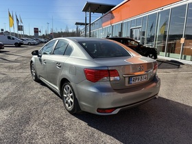 Toyota Avensis vaihtoauto