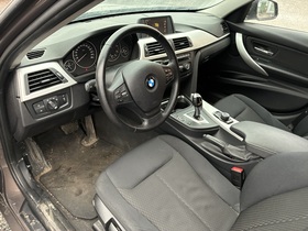 BMW 320 vaihtoauto