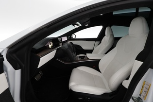 Tesla Model S vaihtoauto