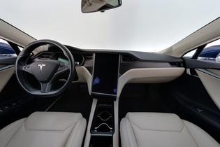 Tesla Model S vaihtoauto