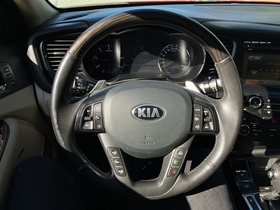 Kia Optima vaihtoauto