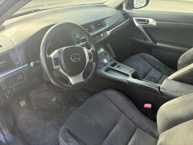 Lexus CT vaihtoauto