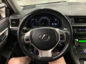Lexus CT vaihtoauto