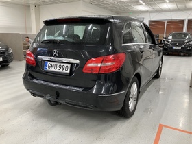 Mercedes-Benz B vaihtoauto