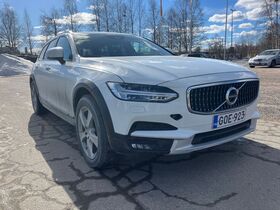 Volvo V90 Cross Country vaihtoauto