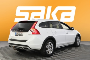 Volvo V60 Cross Country vaihtoauto
